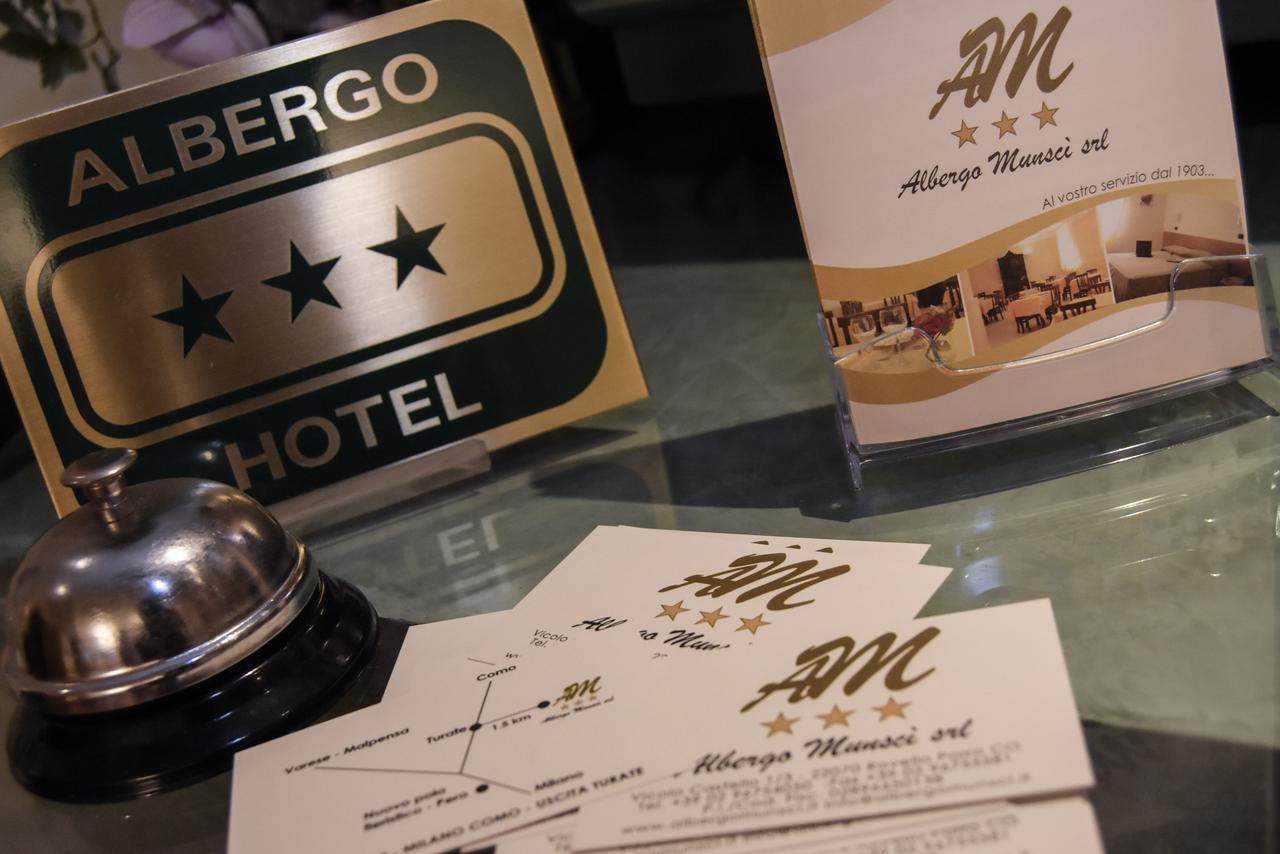 Albergo Munsci' Rovello Porro Eksteriør billede